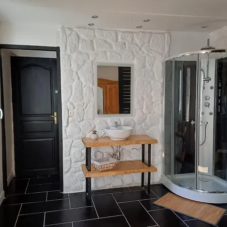 Maison De Village 10 Personnes Feriehus Campan