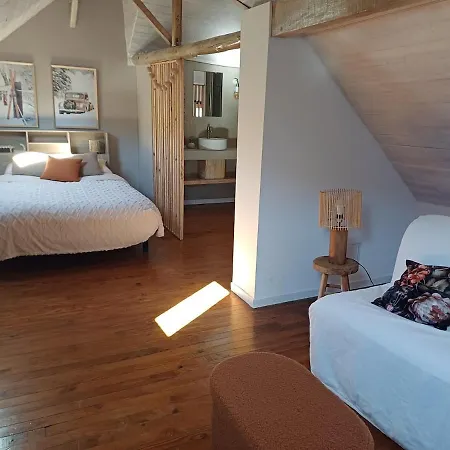Feriehus Maison De Village 10 Personnes *