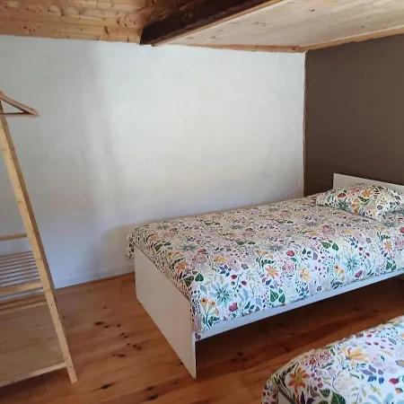 Maison De Village 10 Personnes *